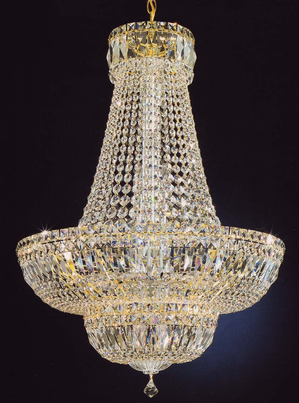 9 lights crystal chandelier in gold plated finish