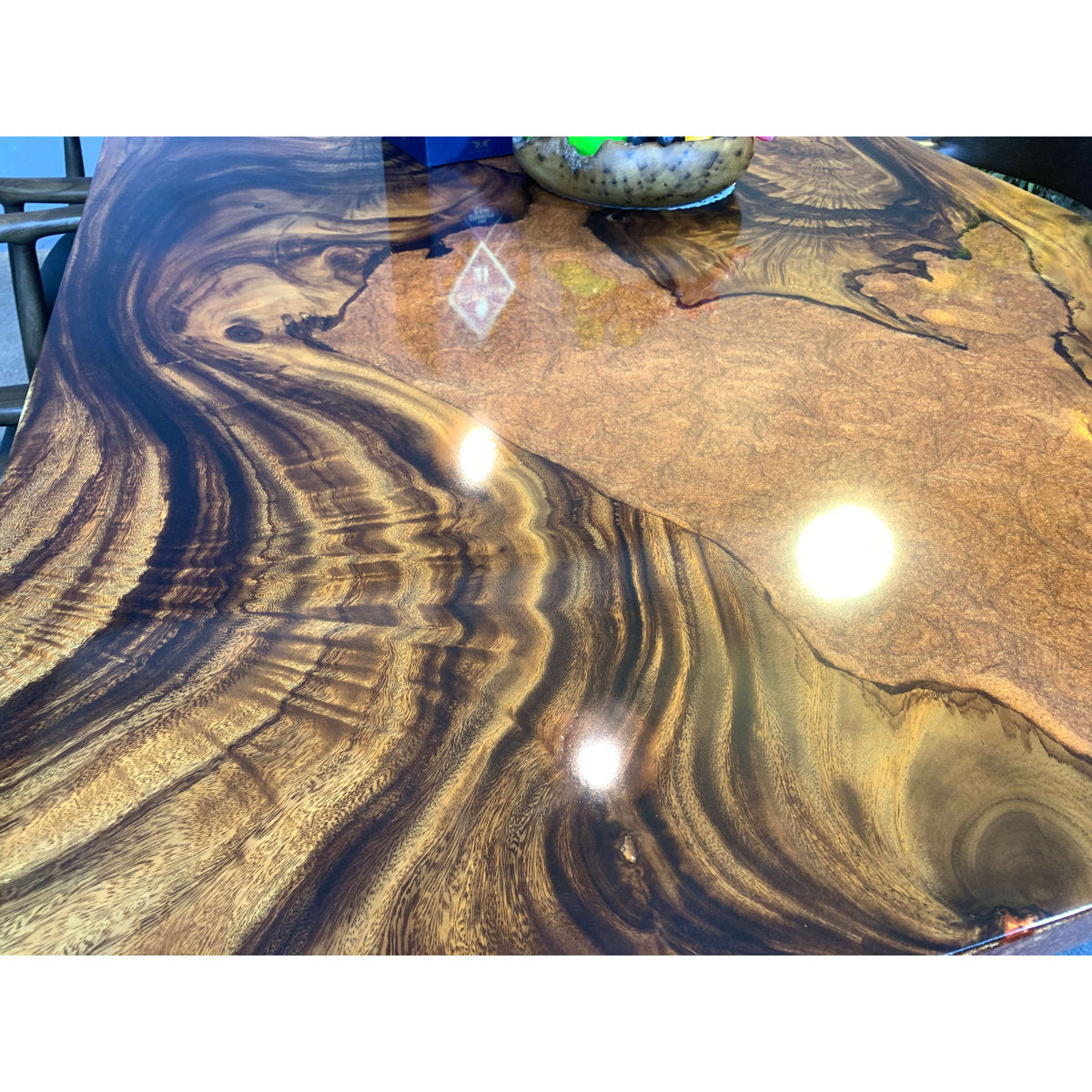 Arizona Dining Table