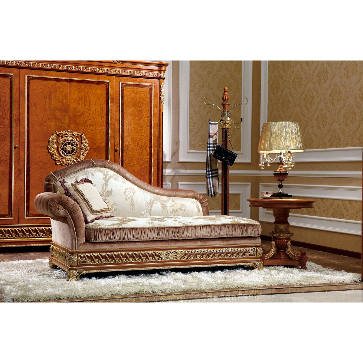 Narcissus Chaise Lounge