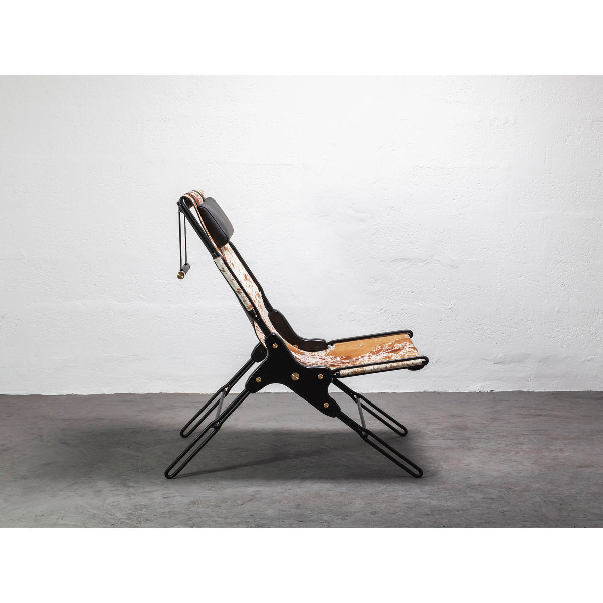 Perfidia Leather Lounge Chair