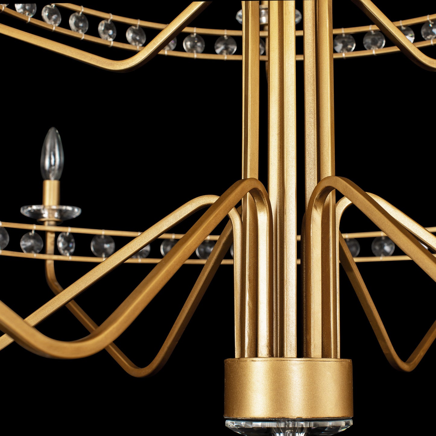 .- Monroe 15-Lt 3-Tier Chandelier - Antique GoldBy Varaluz