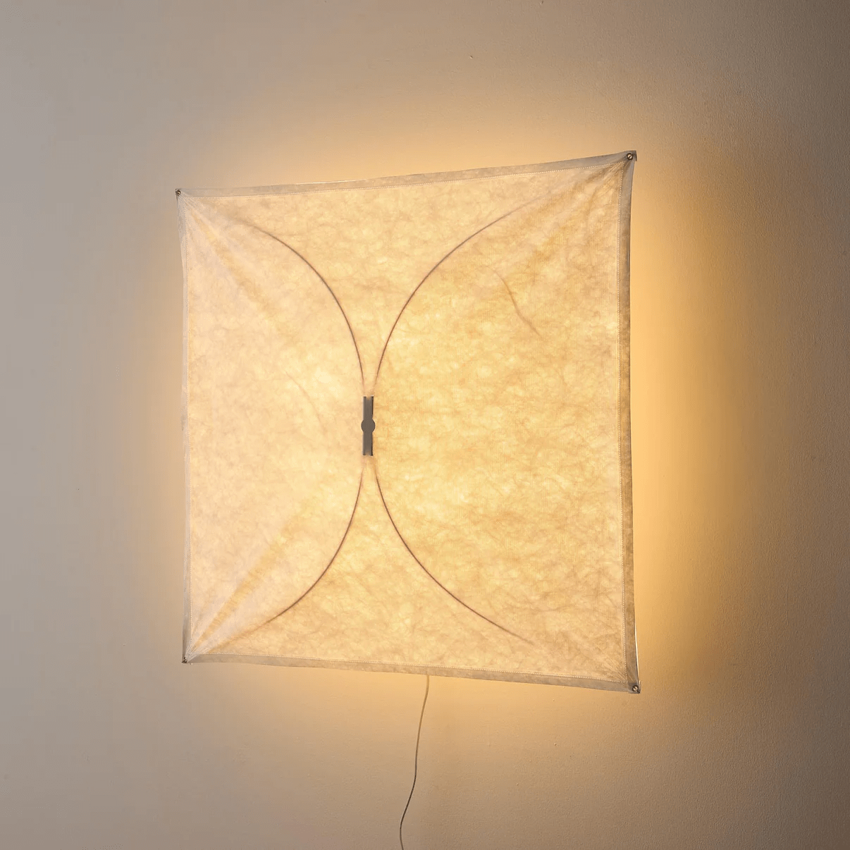 Kite Shaped Paper Wall Lamp