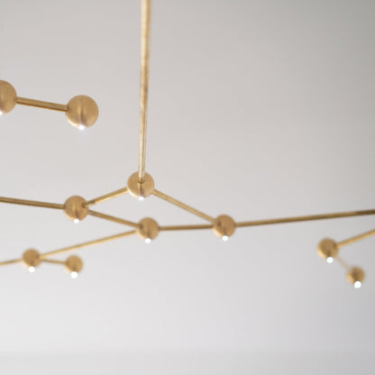 18 - Light Unique Geometric Chandelier