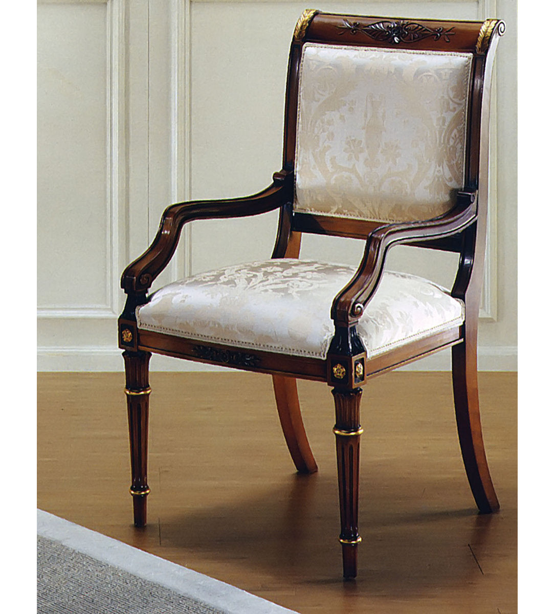 20" Wide Armchair