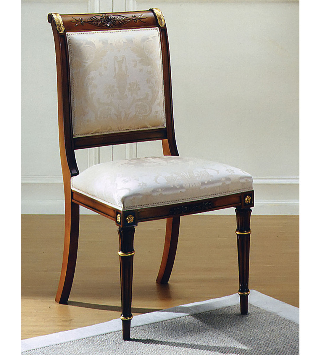 23" Wide Side Chair