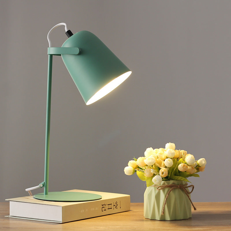 Creative LED Bedside Table Lamp �C Modern Bedroom Lighting