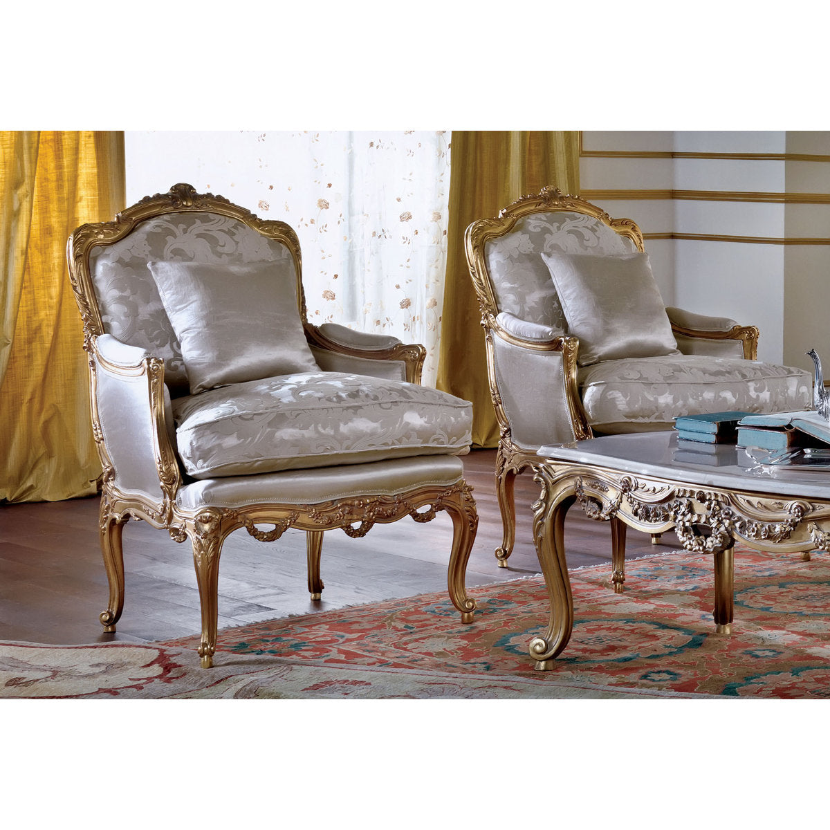 32" Wide Armchair