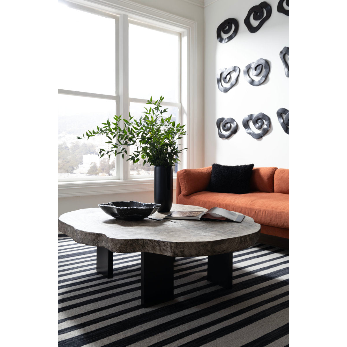 4 Legs Coffee Table
