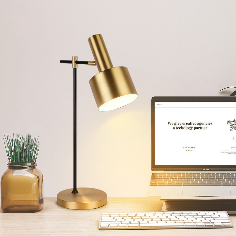 Modern American Luxury Table Lamp �C Simple Elegant Lighting