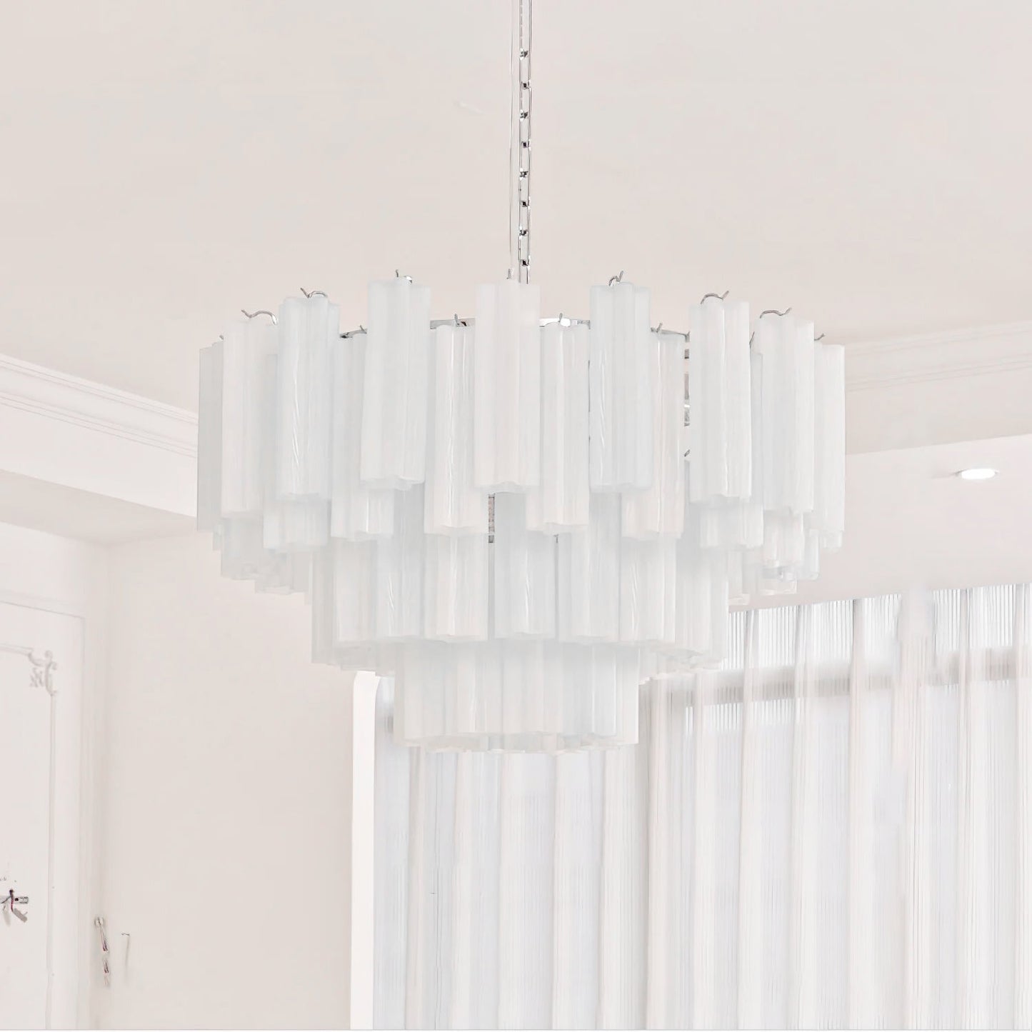 Aveline Glass Chandelier