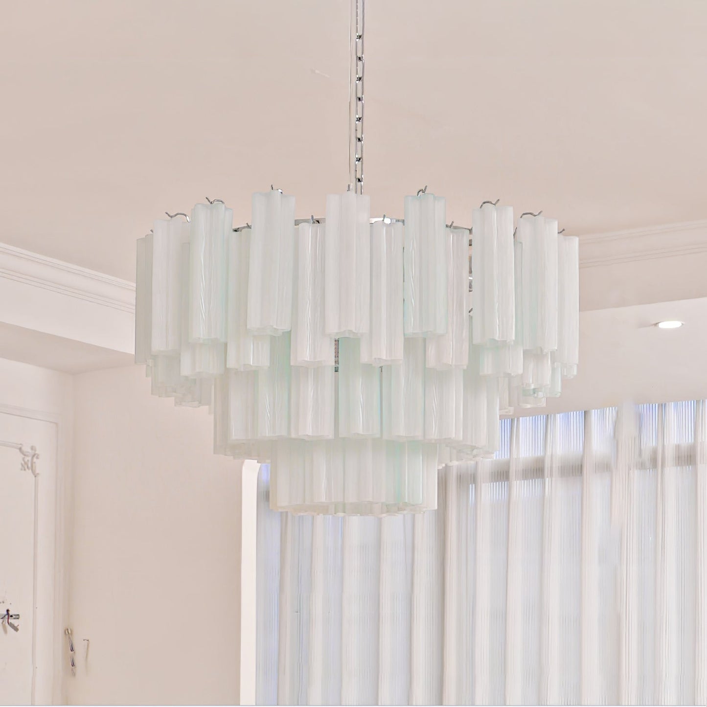 Aveline Glass Chandelier