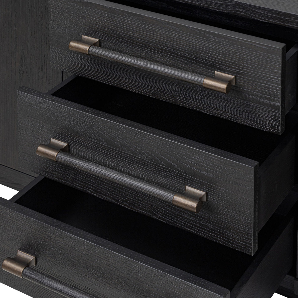Adolfo Media Console
