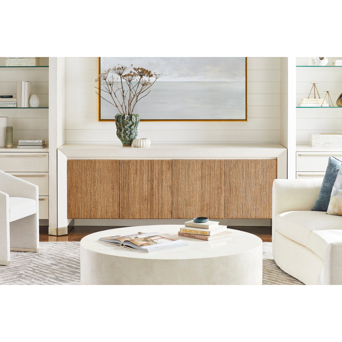 Alba Cocktail  Table