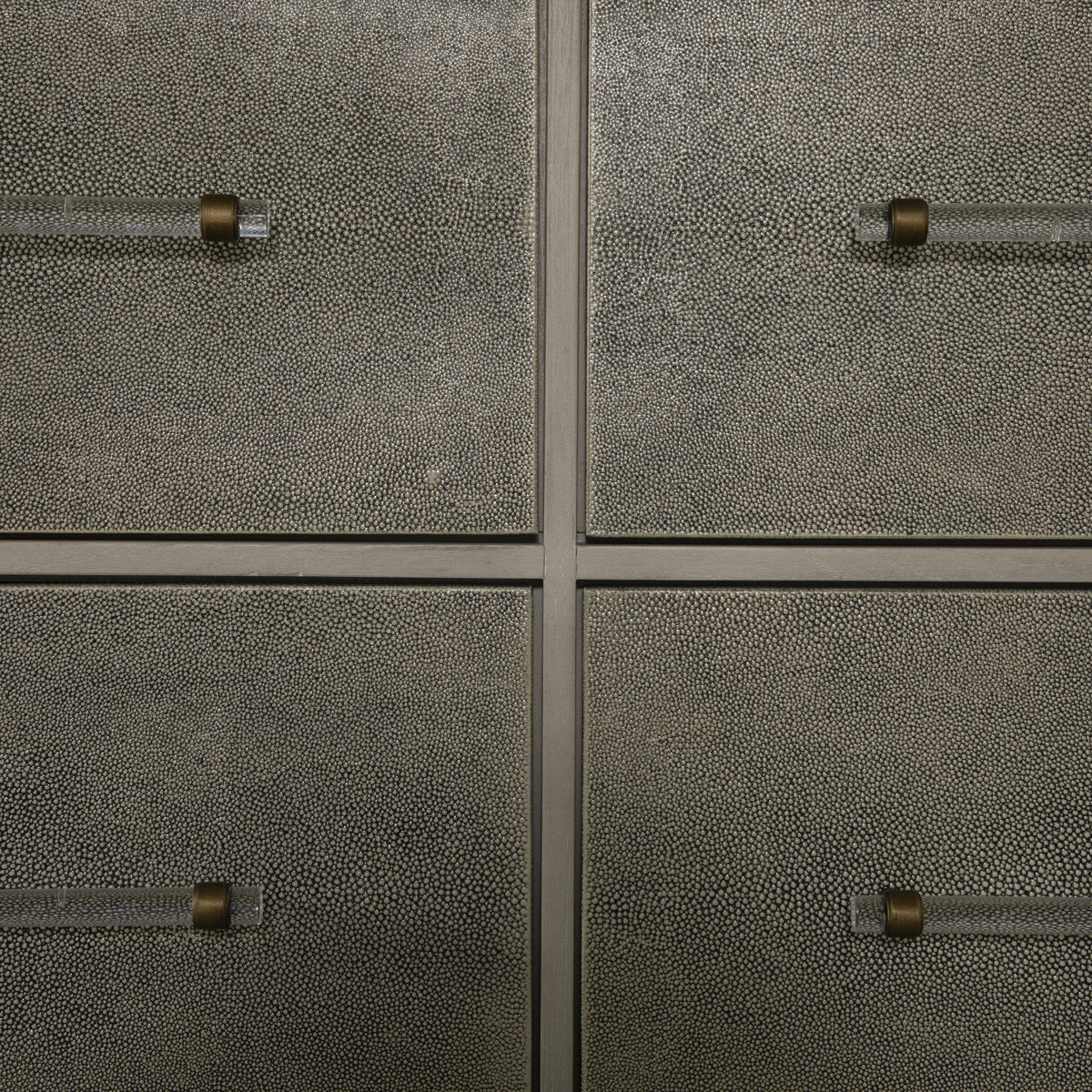 Alford Chest