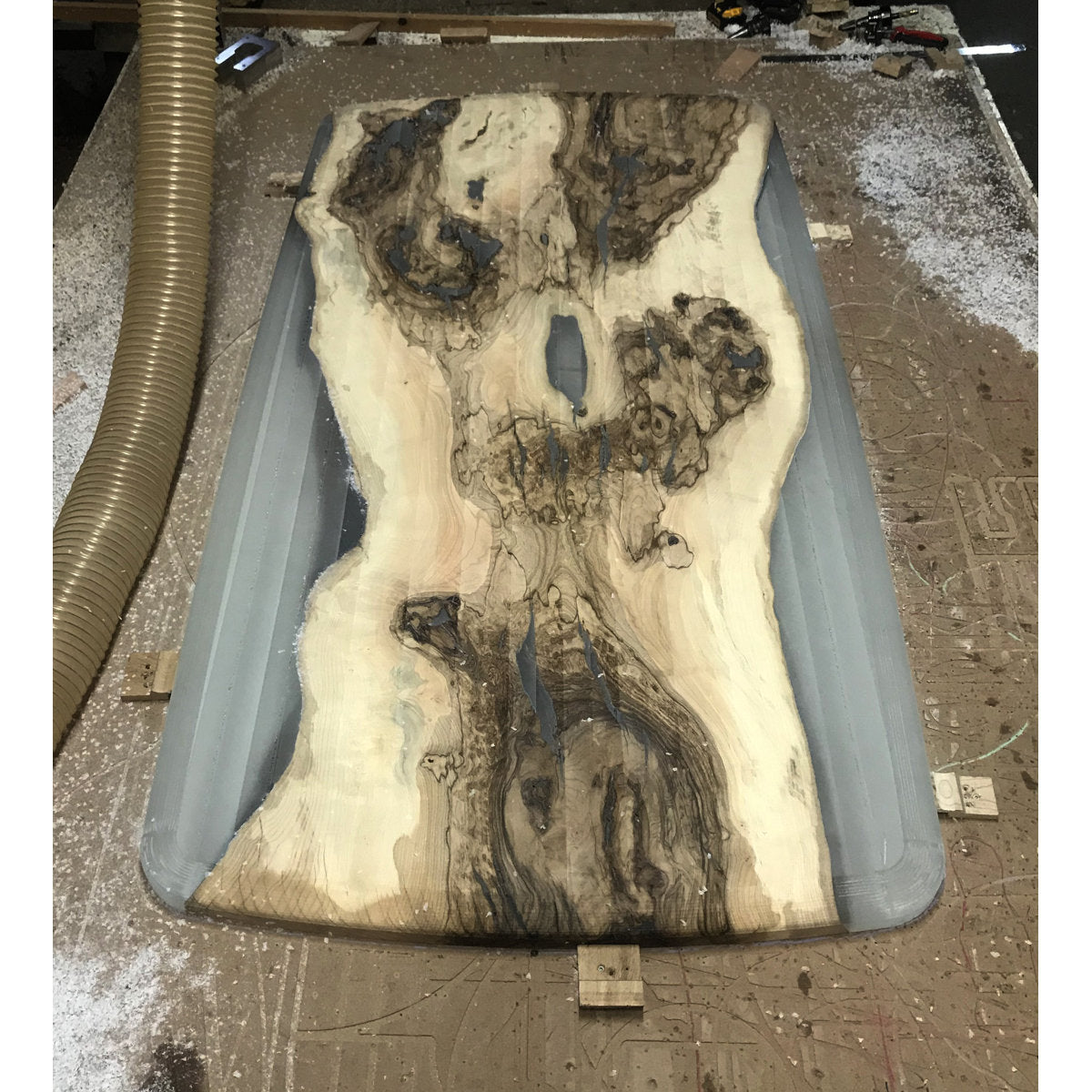 Amathus Dining Table