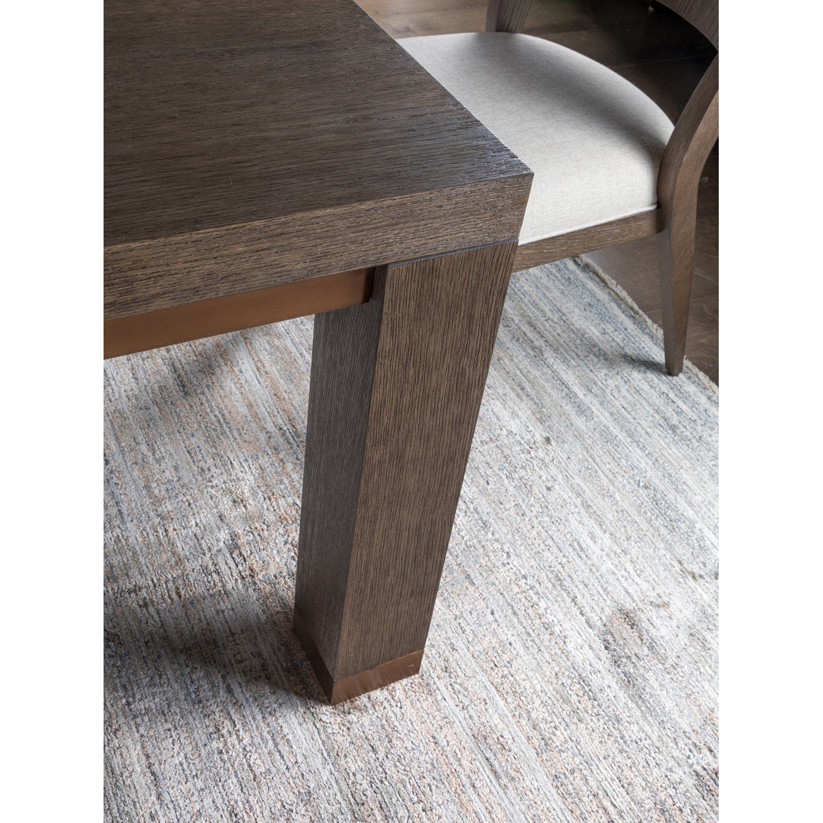 Andare Dining Table