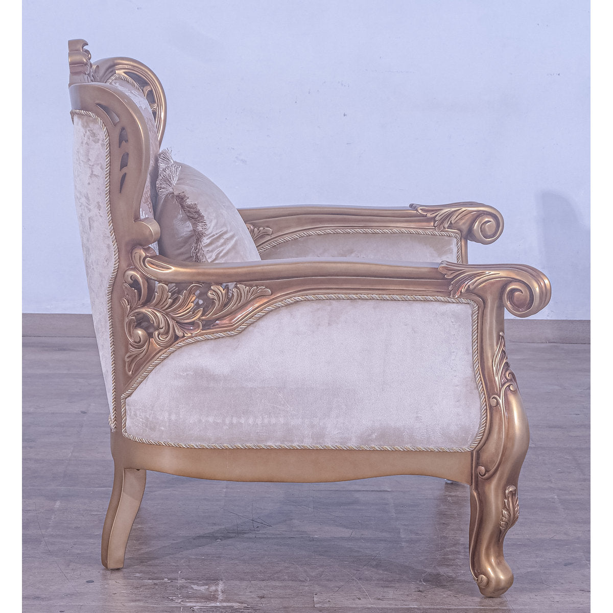 Armchair Chair with Ottoman