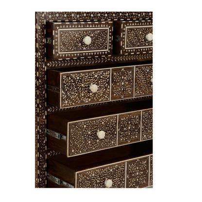 Aryana Chest