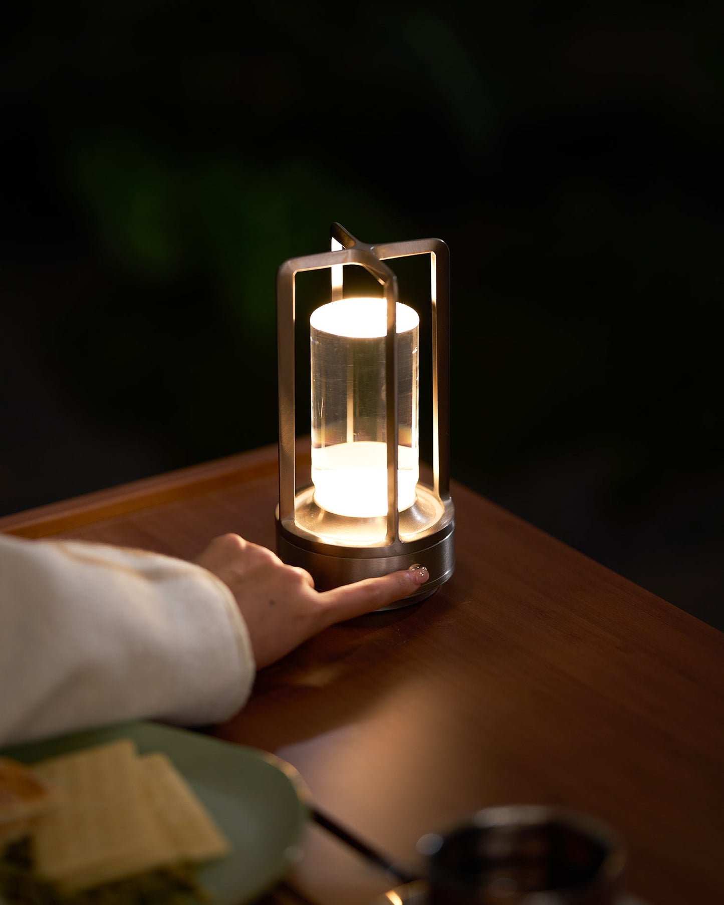 Lorin Rechargeable Table Lamp