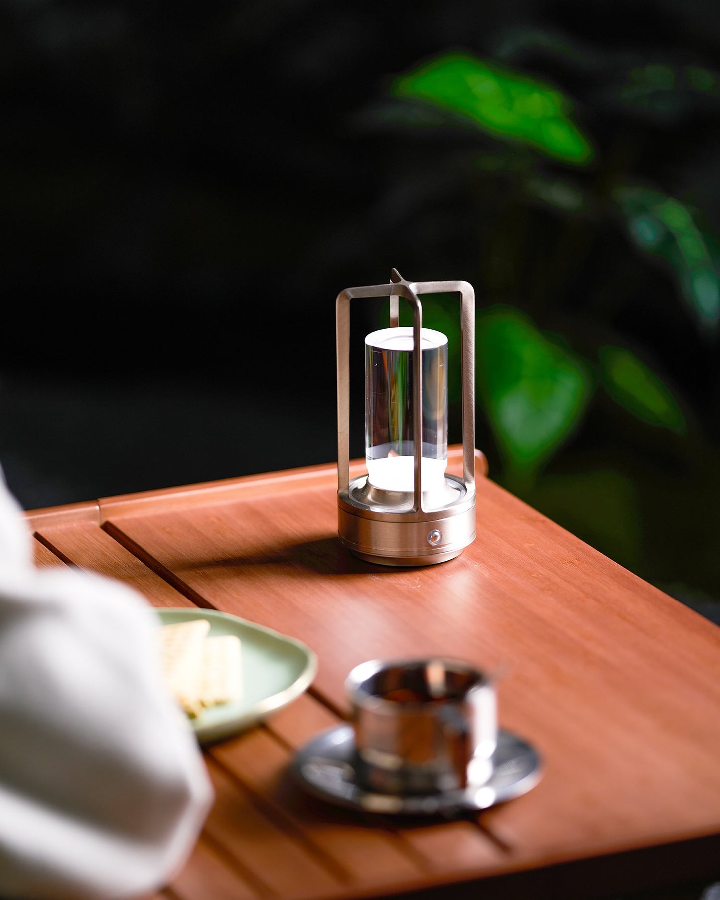 Lorin Rechargeable Table Lamp