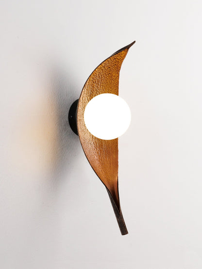 Aureo Leaf Glass Wall Lamp
