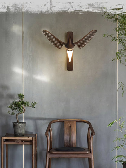 Avesa Wall Light