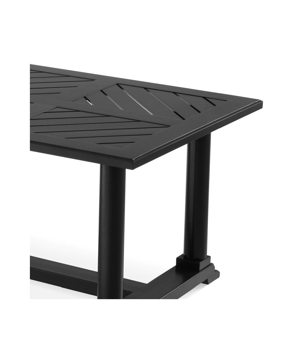 Bell Rive Dining Table