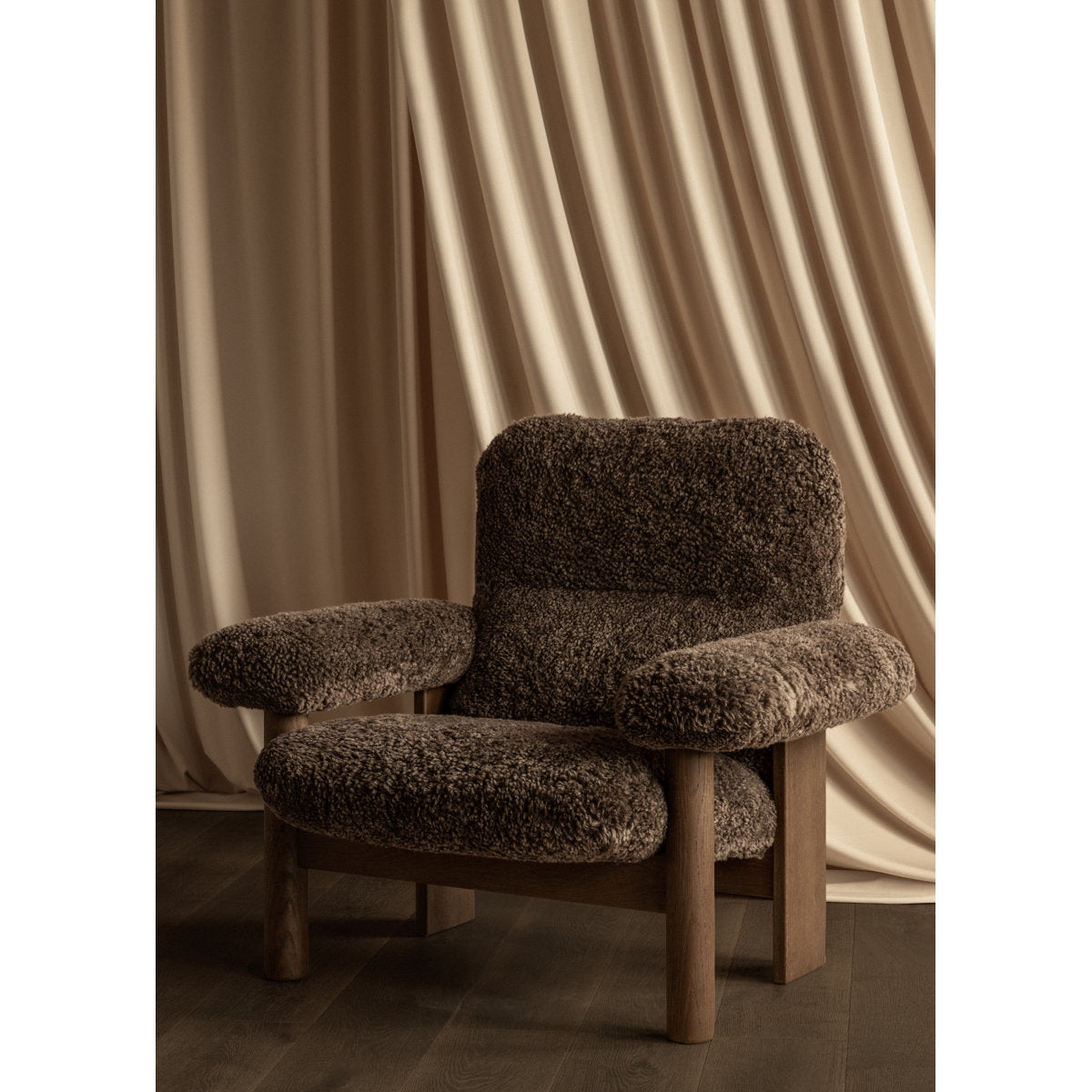 Brasilia Lounge Chair