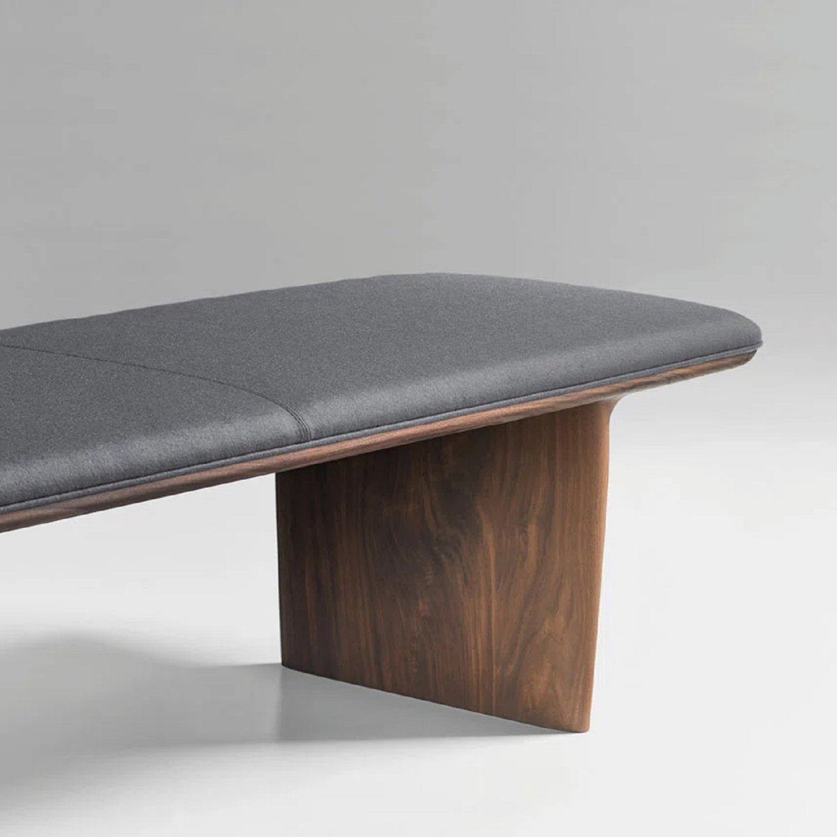 Catia Leather Bench