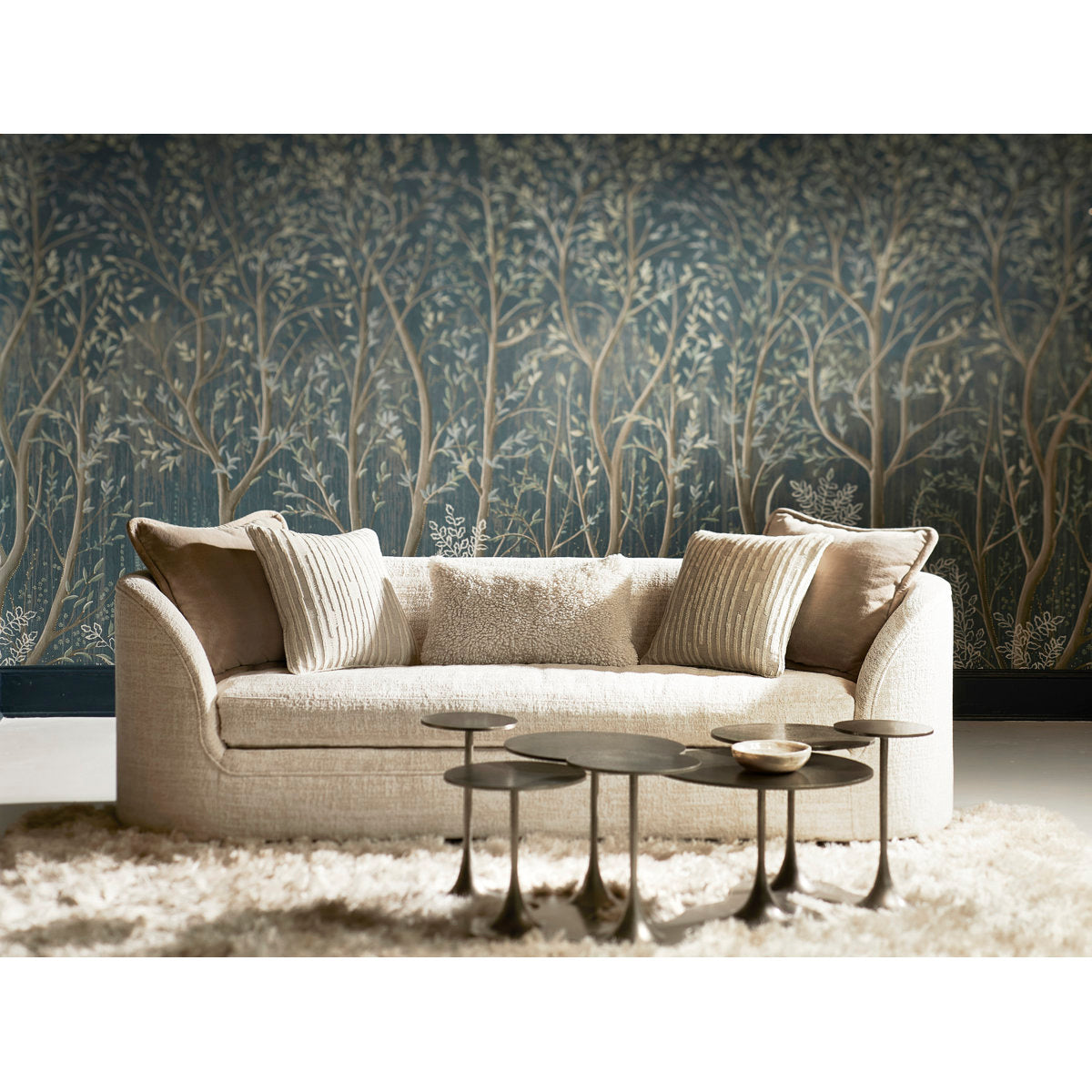 Circlet Pedestal Coffee Table
