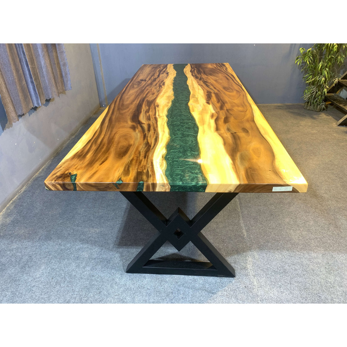 Colorado Dining Table