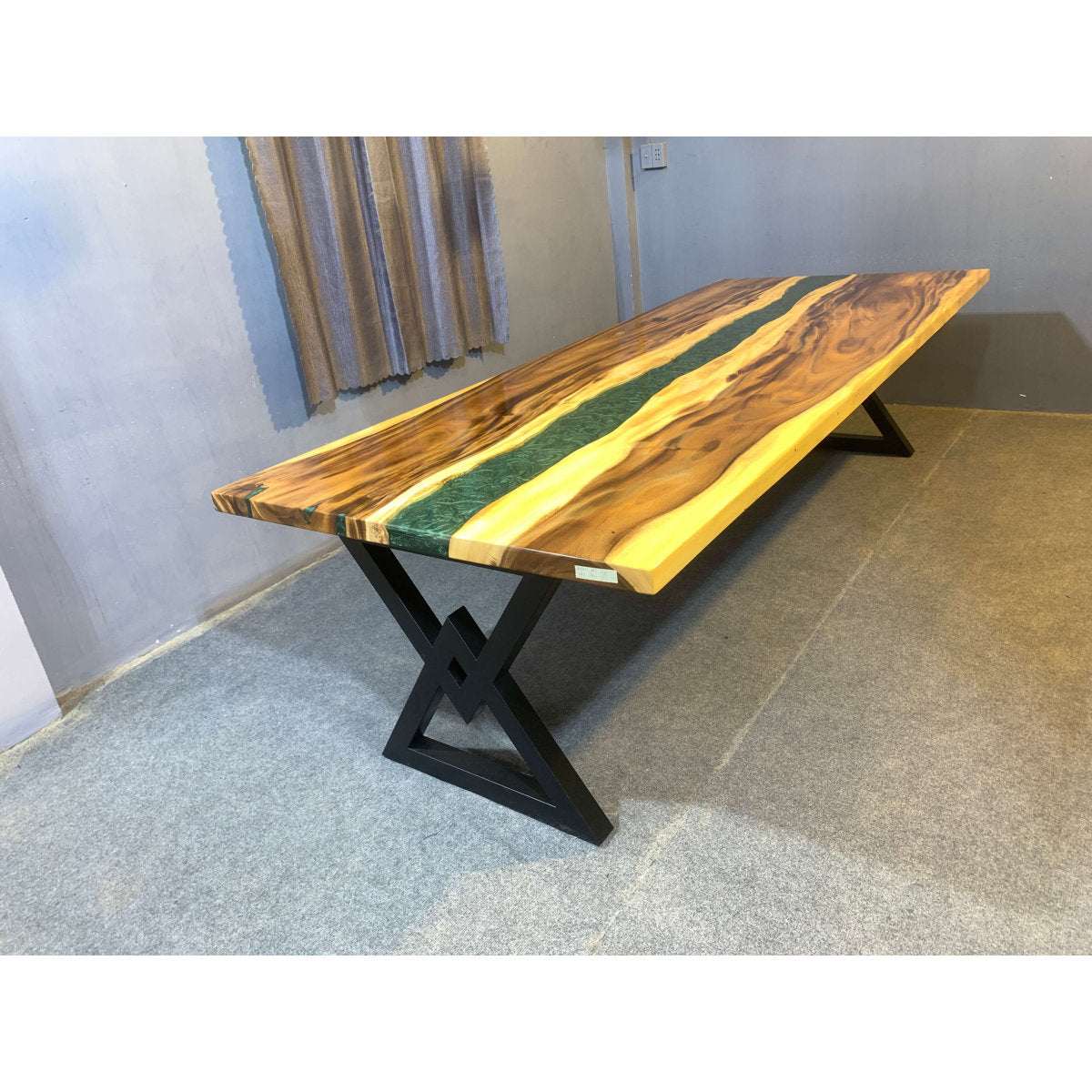 Colorado Dining Table