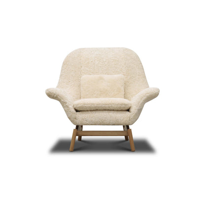 Cozy Armchair Chair with Ottoman