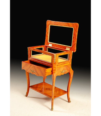 Curio Table