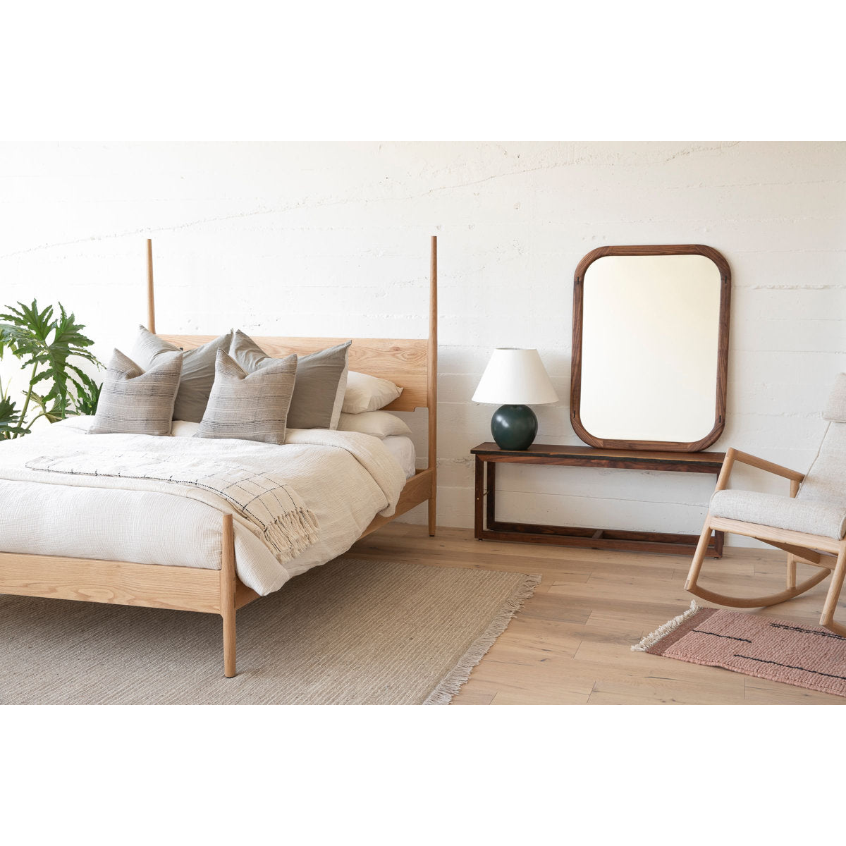 Dansk Bed