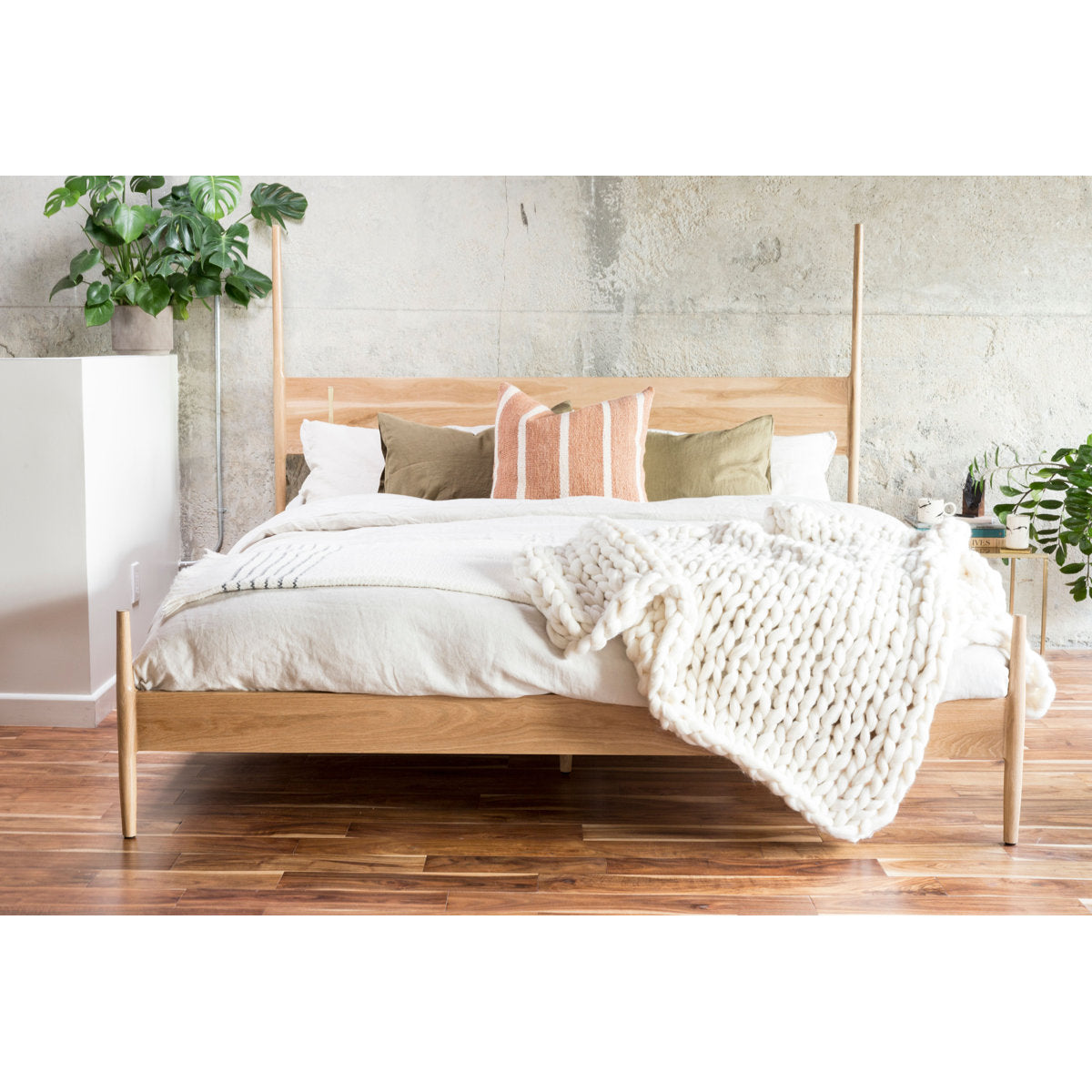 Dansk Bed