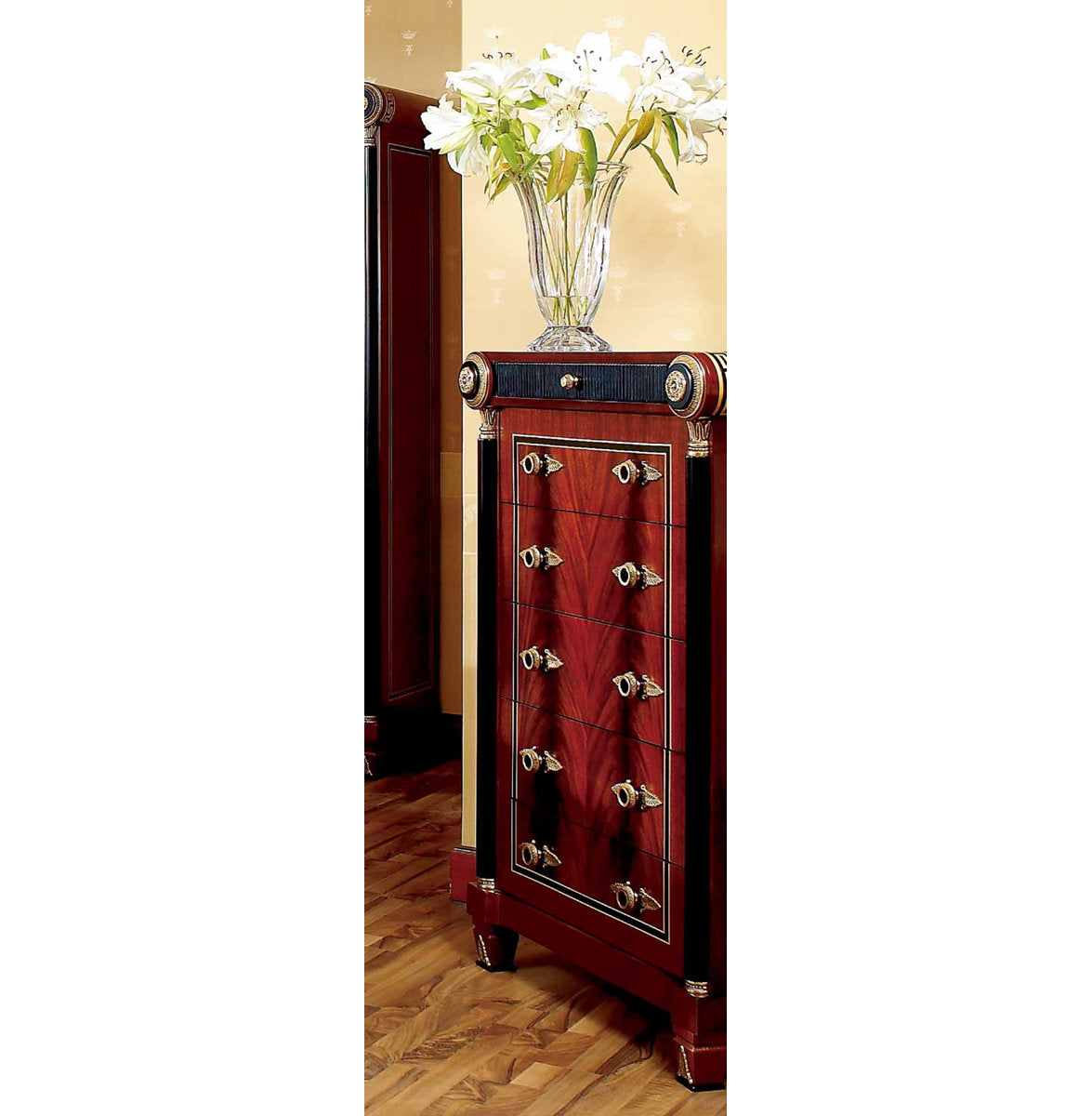 Edelman Accent Chest