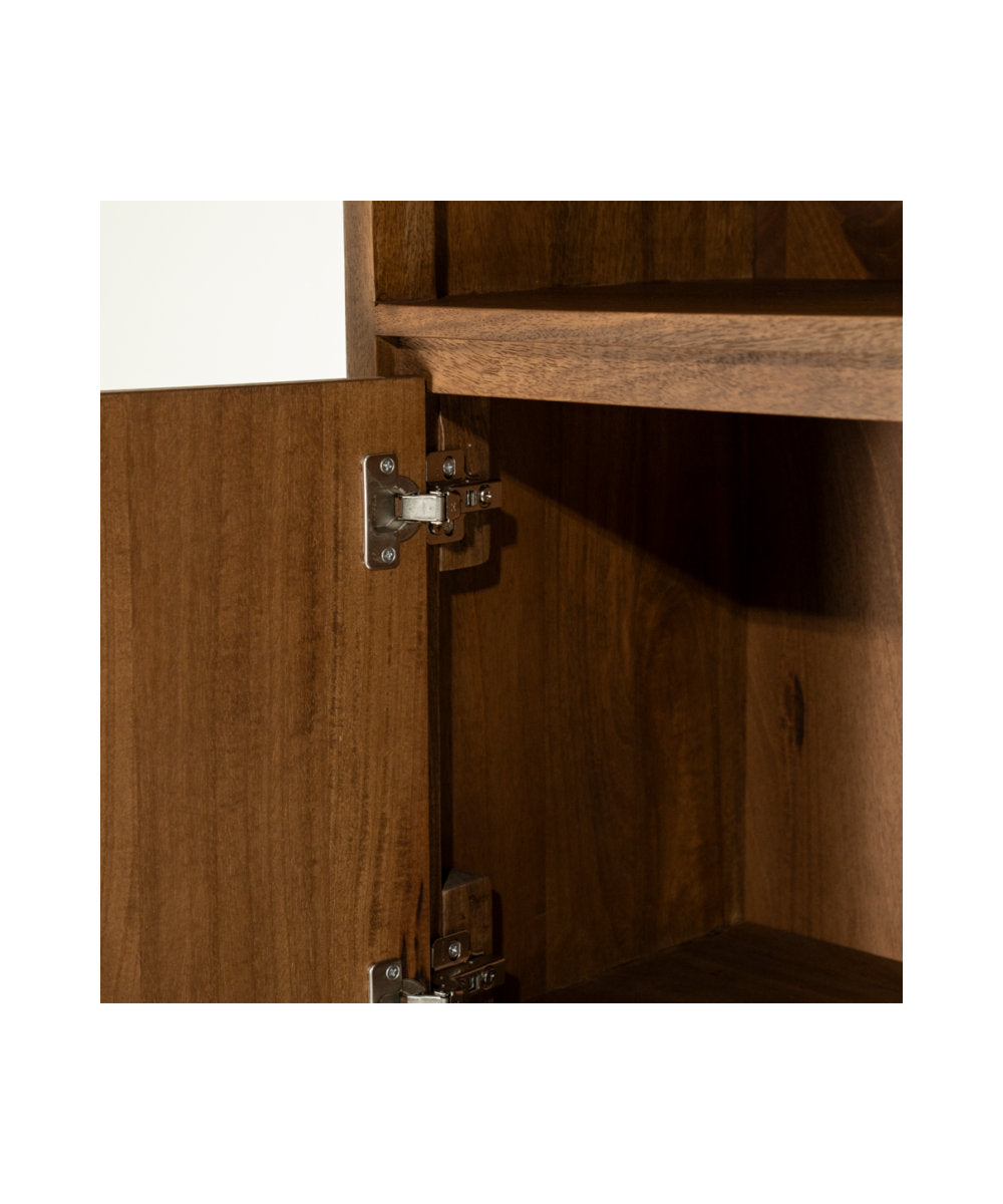 Edward Cabinet