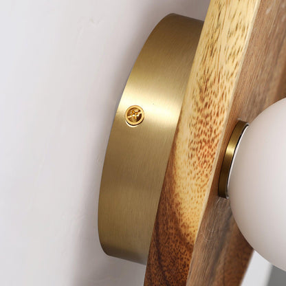 Eivor Plug-in Wall Lamp