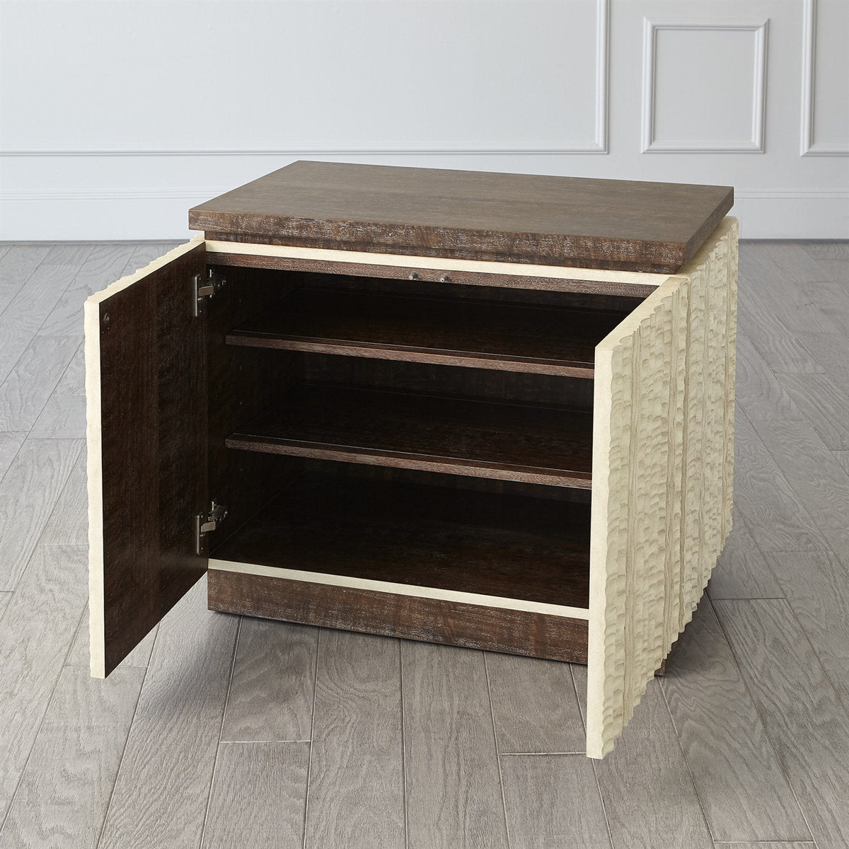 Emory Chest