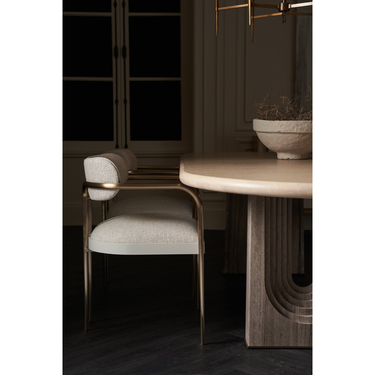 Emphasis Extendable Dining Table