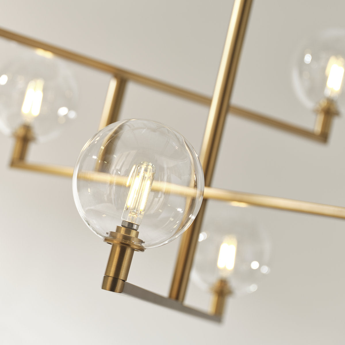 Gambit 8 - Light Chandelier