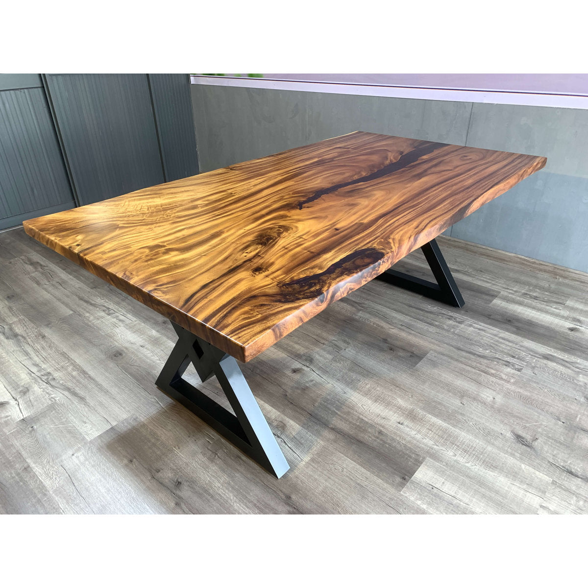 Geriel Solid Wood Dining Table