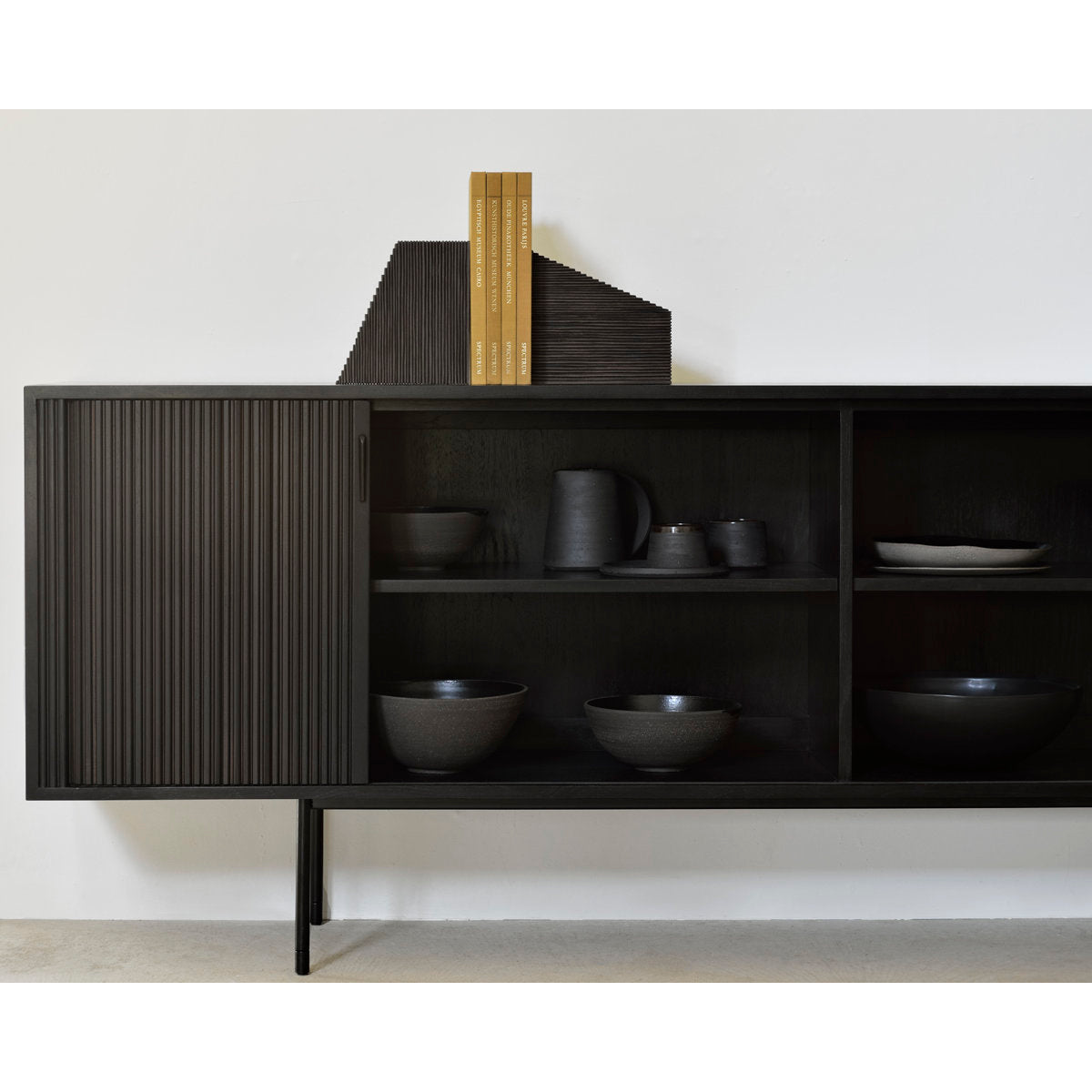 Grooves Media Console