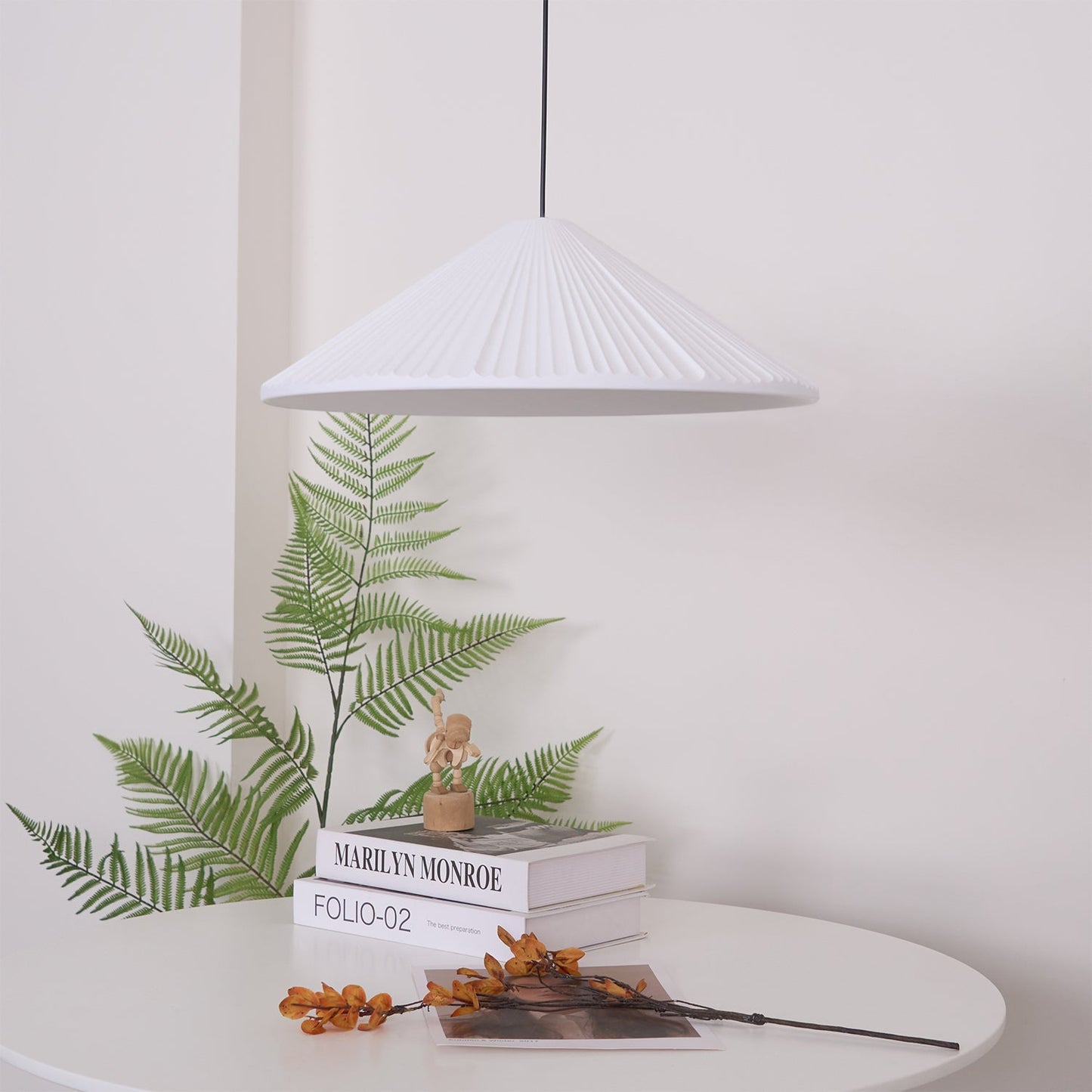 Hat Resin Pendant Lamp