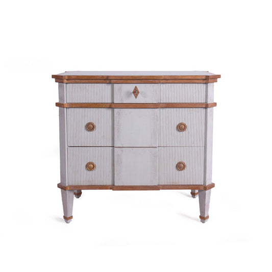 Hendric 3 - Drawer Solid Wood Nightstand