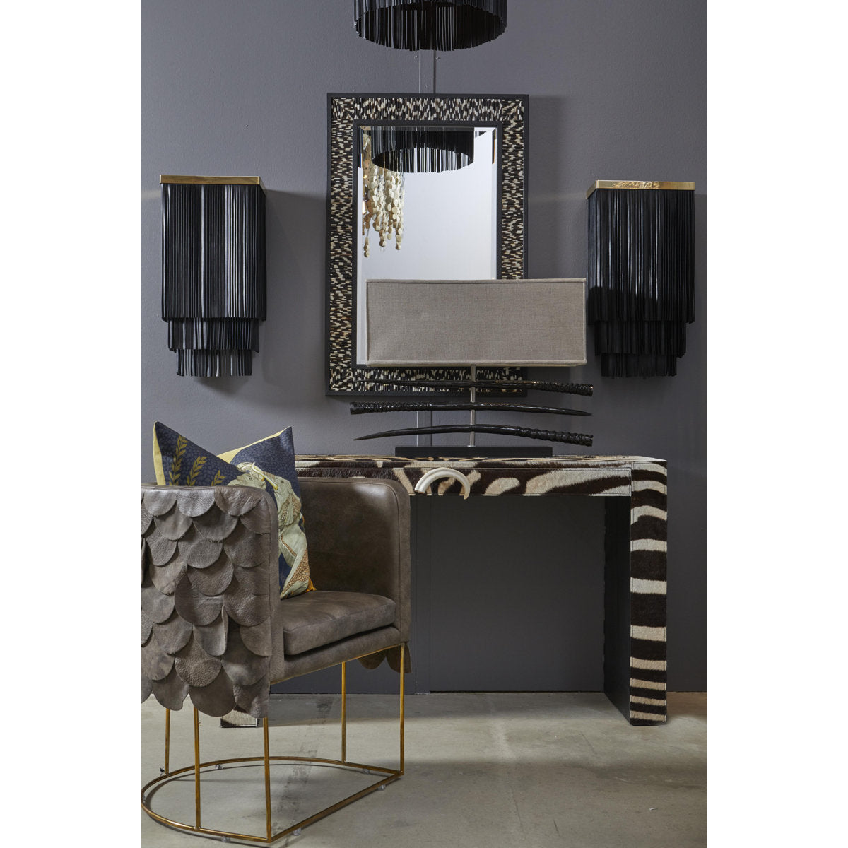 Hide Console / Desk