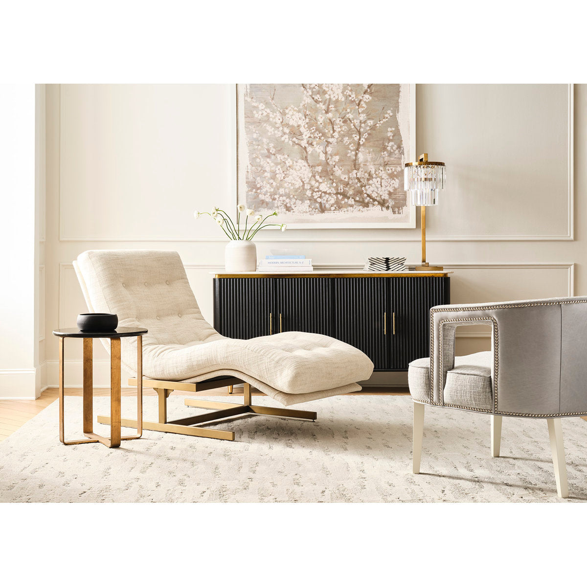 Hug Chaise