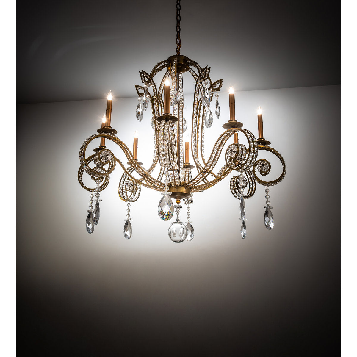 Igge 8 - Light Chandelier
