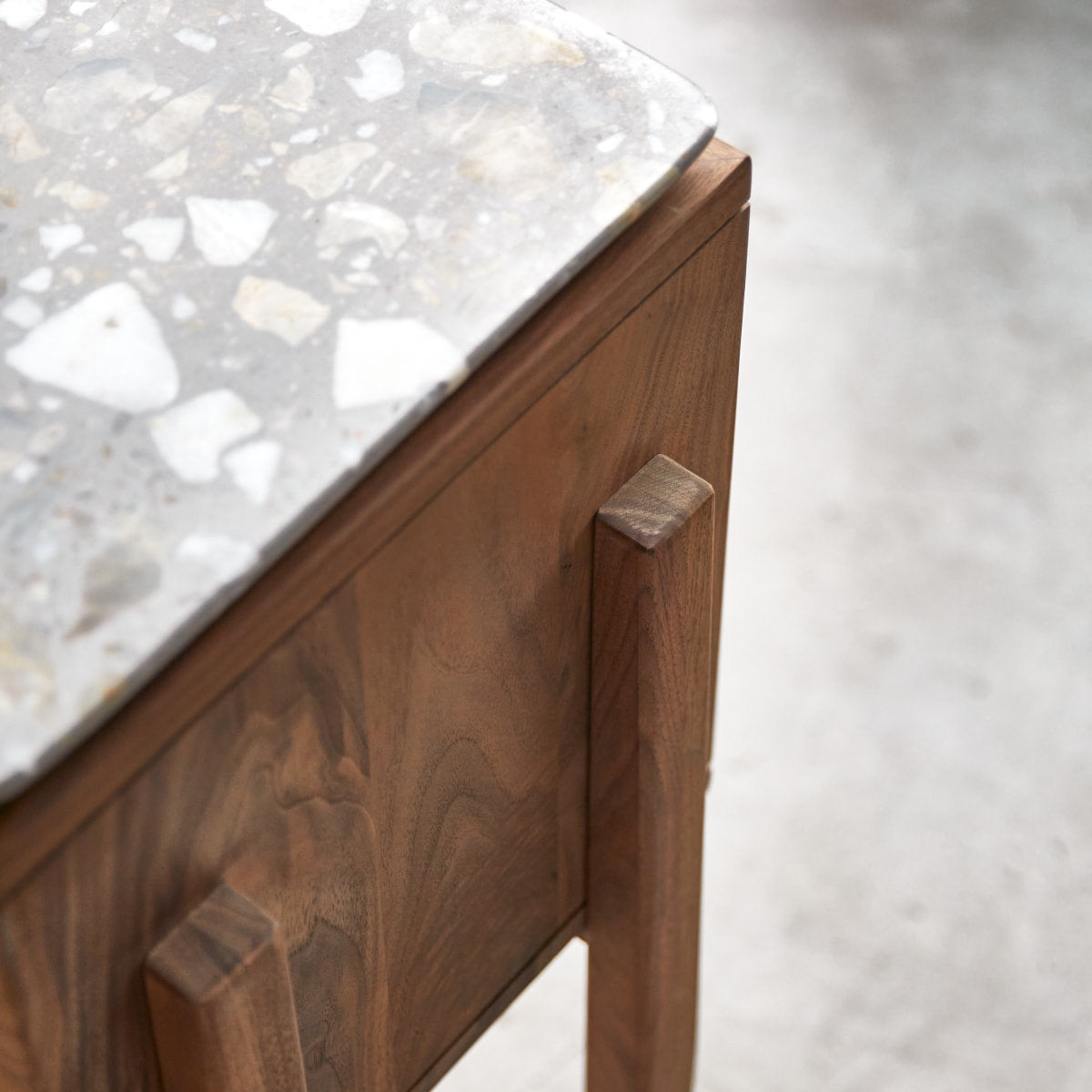 Isaure 49.61'' W Console Table